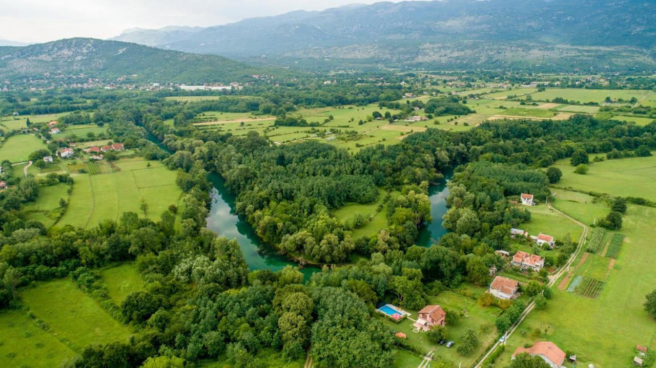 Vila Andrea Danilovgrad Екстериор снимка